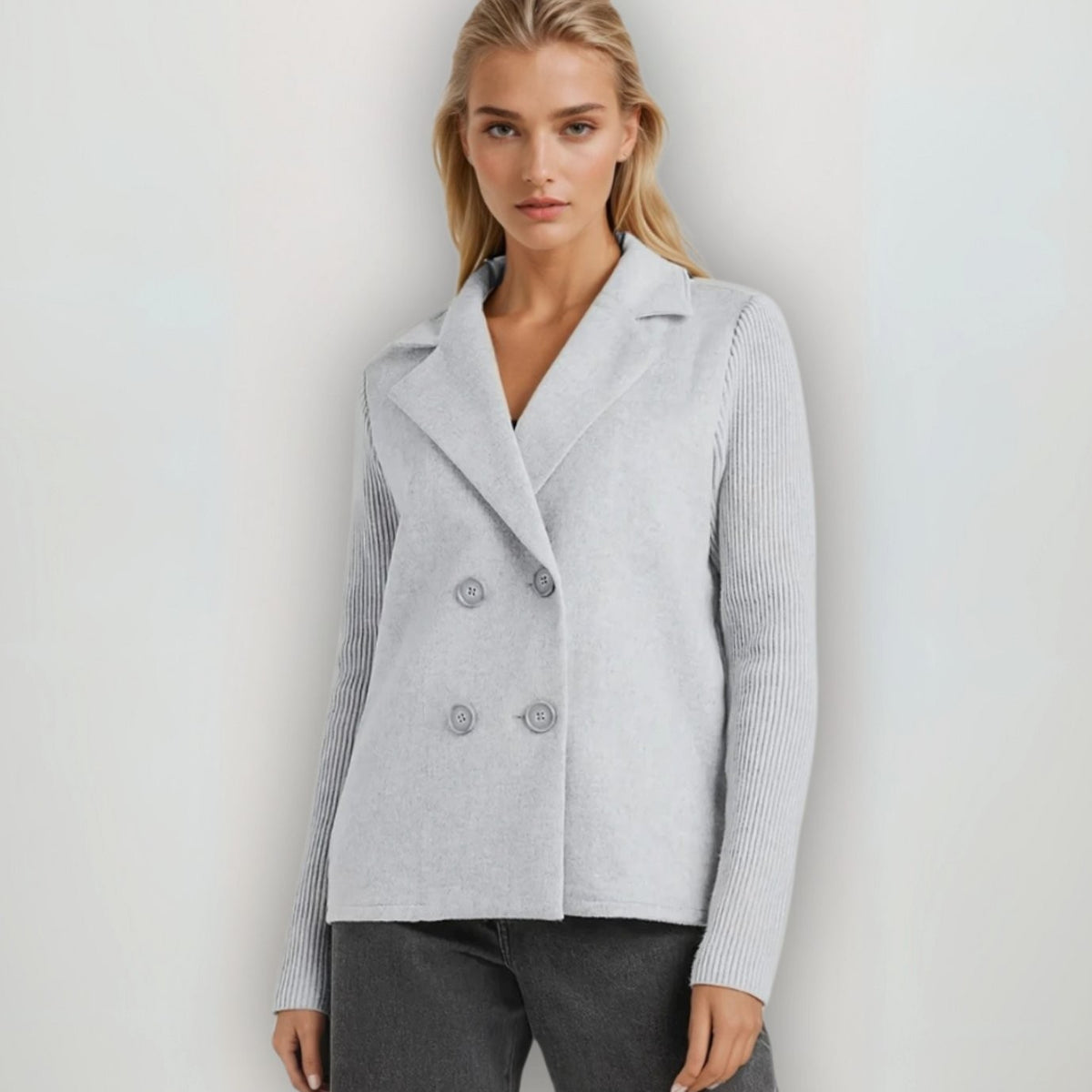 Agathe | Blazer pour Femme Double Boutonnage Manches Côtelées Aspect Laine - Gris