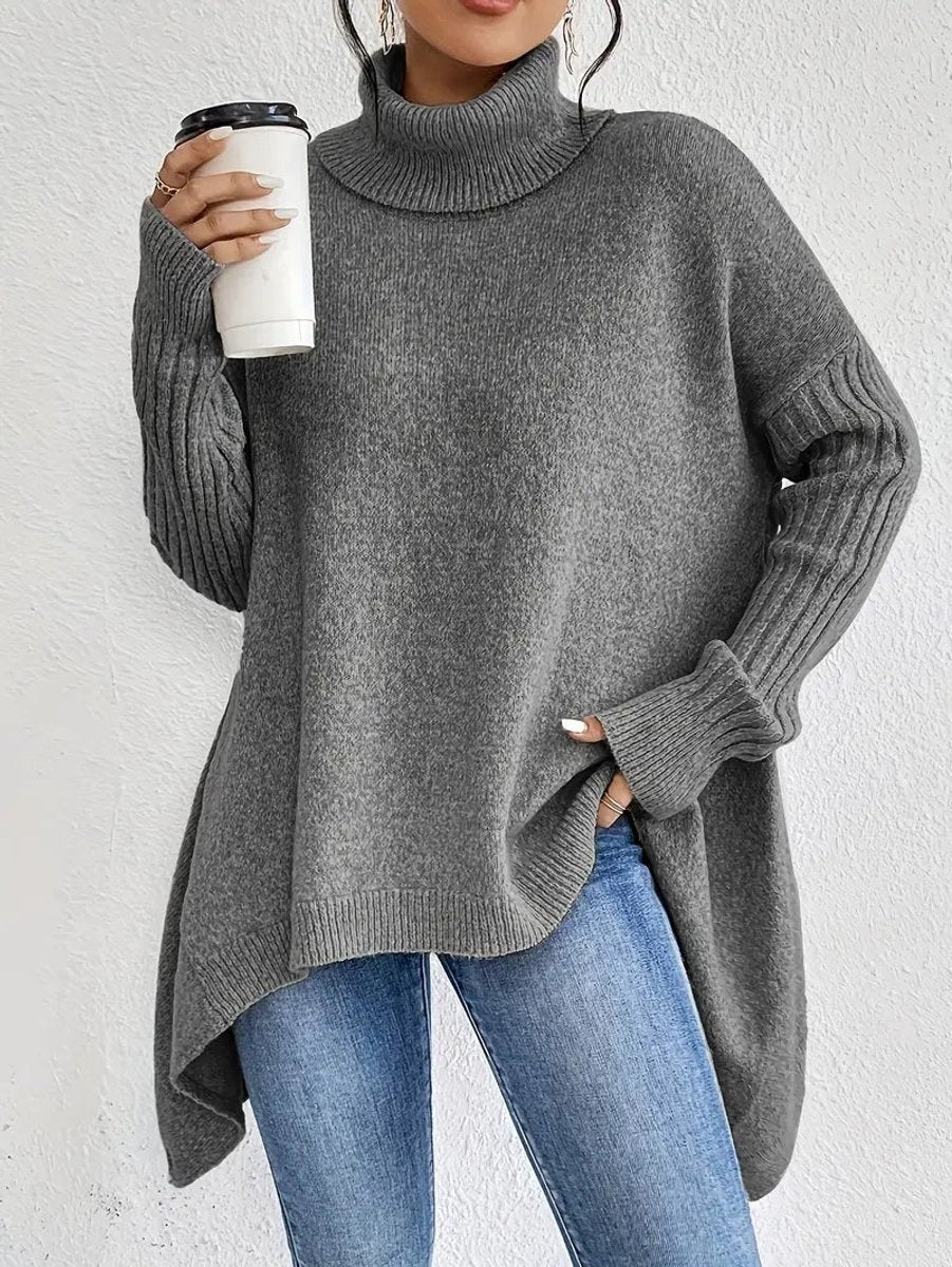 Agathe | Pull Oversize pour Femme Col Roulé Côtelé Ourlet Asymétrique - Gris
