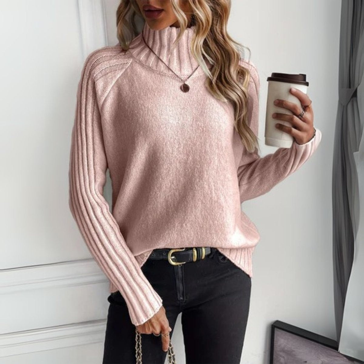 Anna | Pull pour Femme Col Roulé Côtelé Coupe Ample Manches Raglan - Rose
