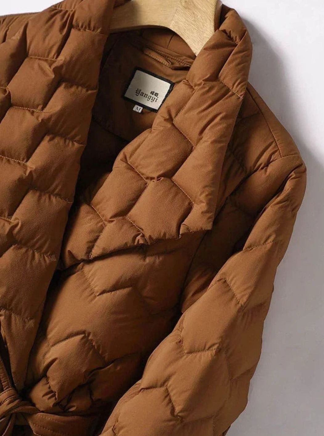 Charlotte | Dames Veste Matelassée Ceinture Taillée Doudoune Hiver - Caramel