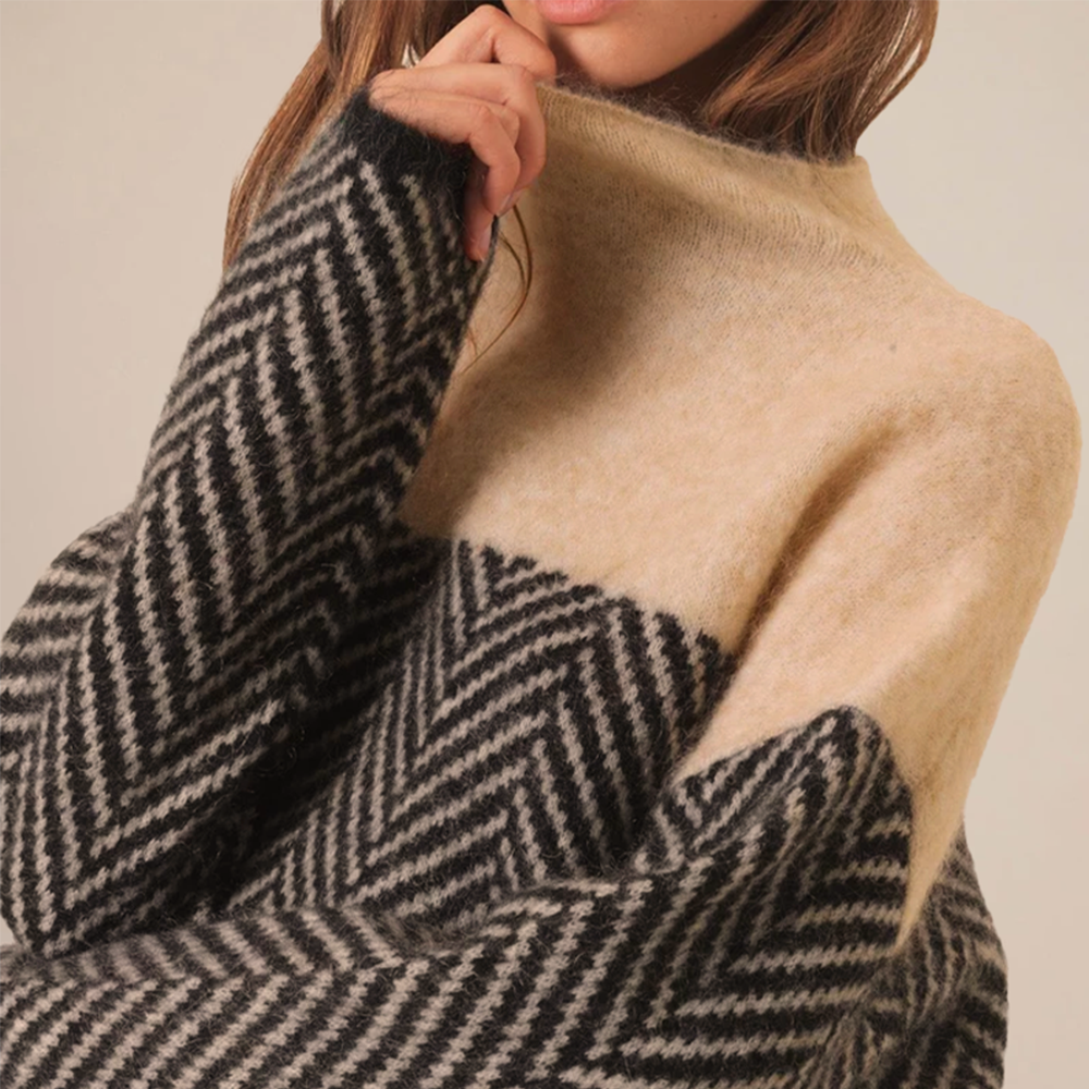 Chloe | Pull Femme Coupe Ample Col Montant Tricot - Marron