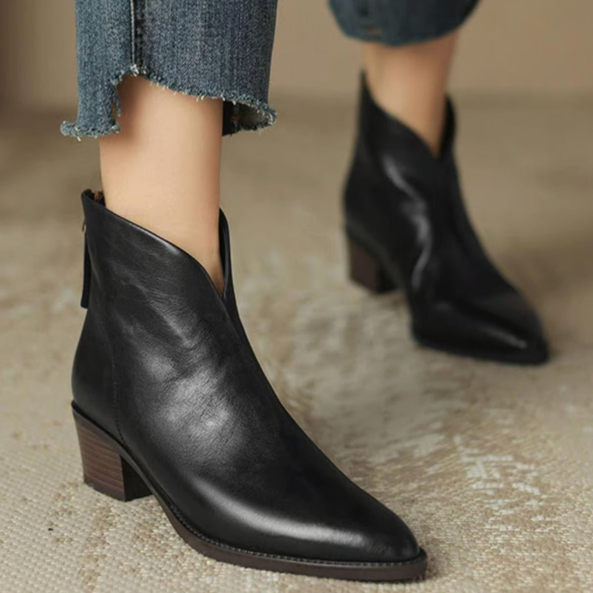 Elise | Bottines Femme Bout Pointu Talon Bloc Bas Fermeture Éclair - Noir