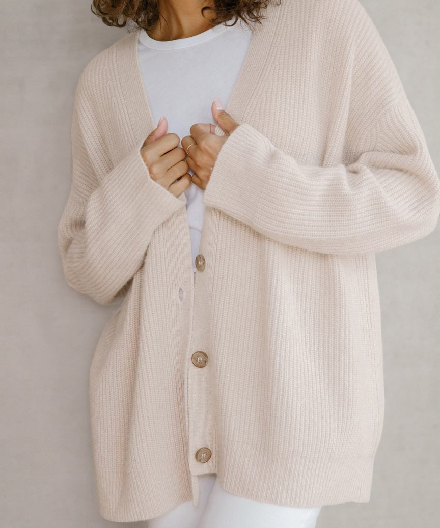 Elise | Cardigan pour Femme Coupe Ample Tricot Structuré Fermeture Boutonnée - Beige