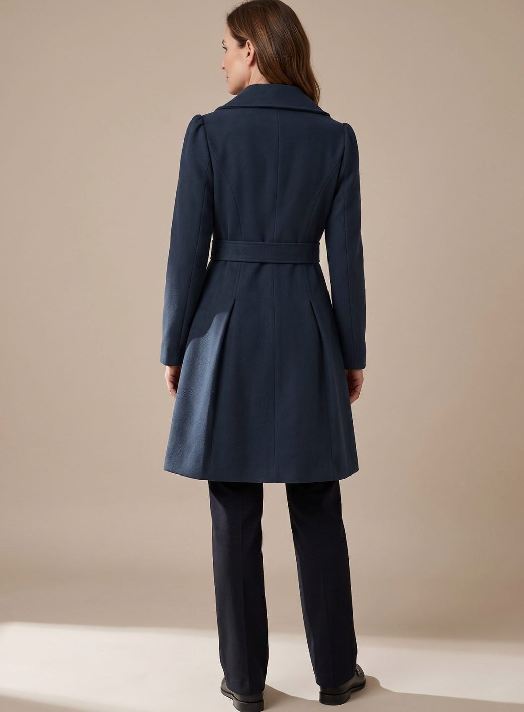 Elise | Manteau pour Femme Taillé Doublure Évasée Revers Larges Poches - Marron