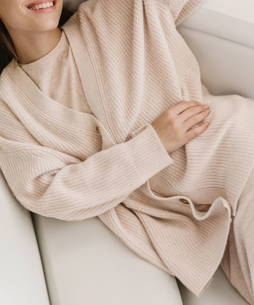 Emma | Cardigan pour Femme Oversize Coupe Ample Boutonnage Tricoté - Beige