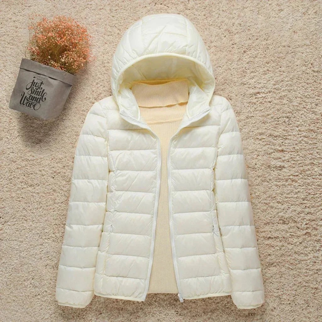Emma | Dames Doudoune Coupe Droite Matelassée Col Montant Longueur Hanches - Blanc