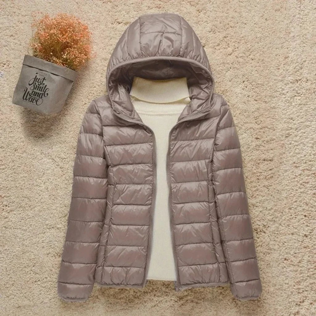 Emma | Dames Doudoune Coupe Droite Matelassée Col Montant Longueur Hanches - Marron