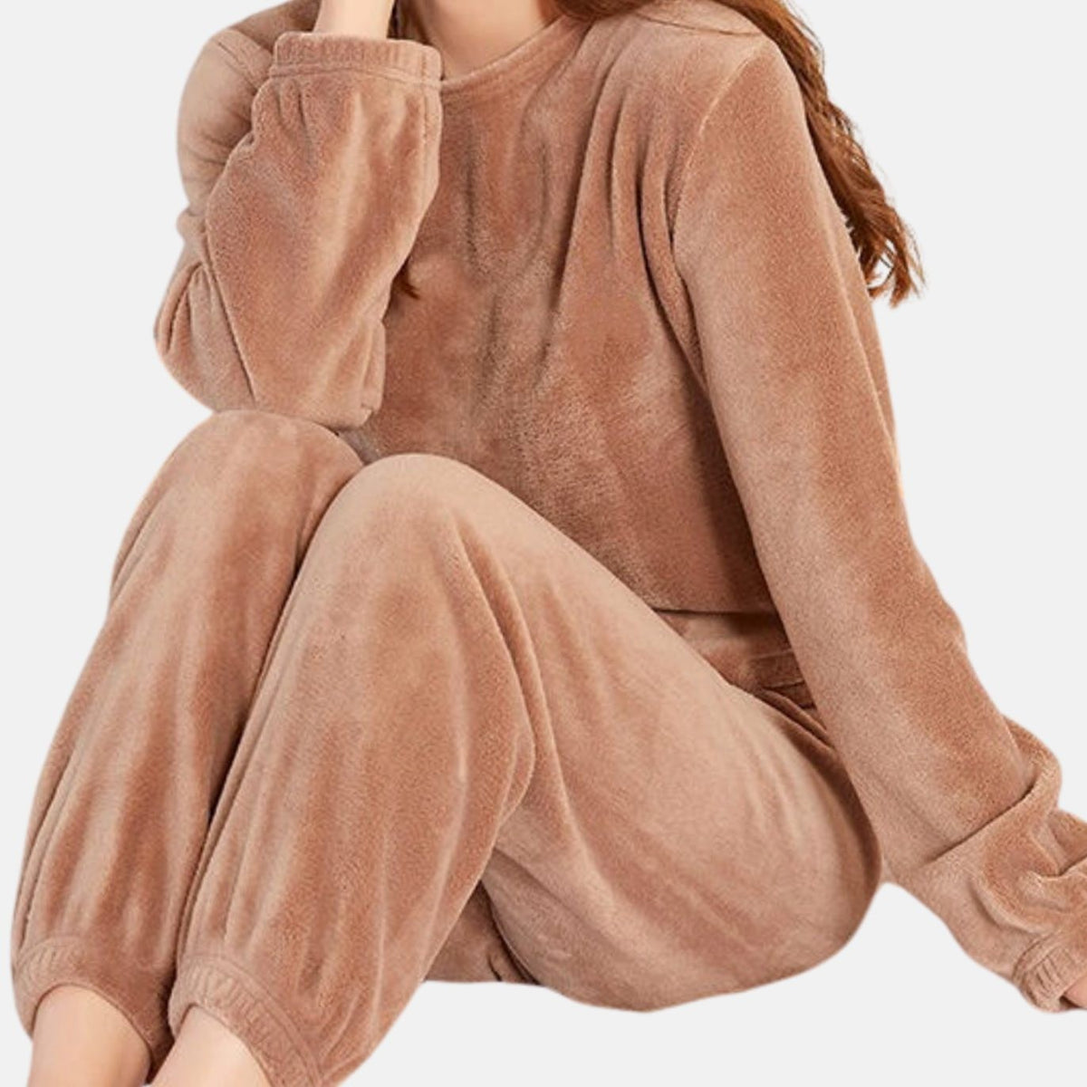 Eva | Pyjama Femme Polaire Coupe Décontractée Col Rond Deux-Pièces - Marron