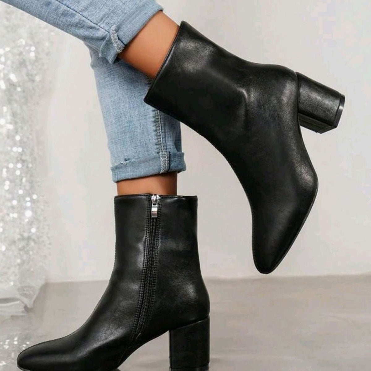 Ines | Bottines pour Femme Talon Bloc Bout Pointu Fermeture Éclair Latérale - Noir