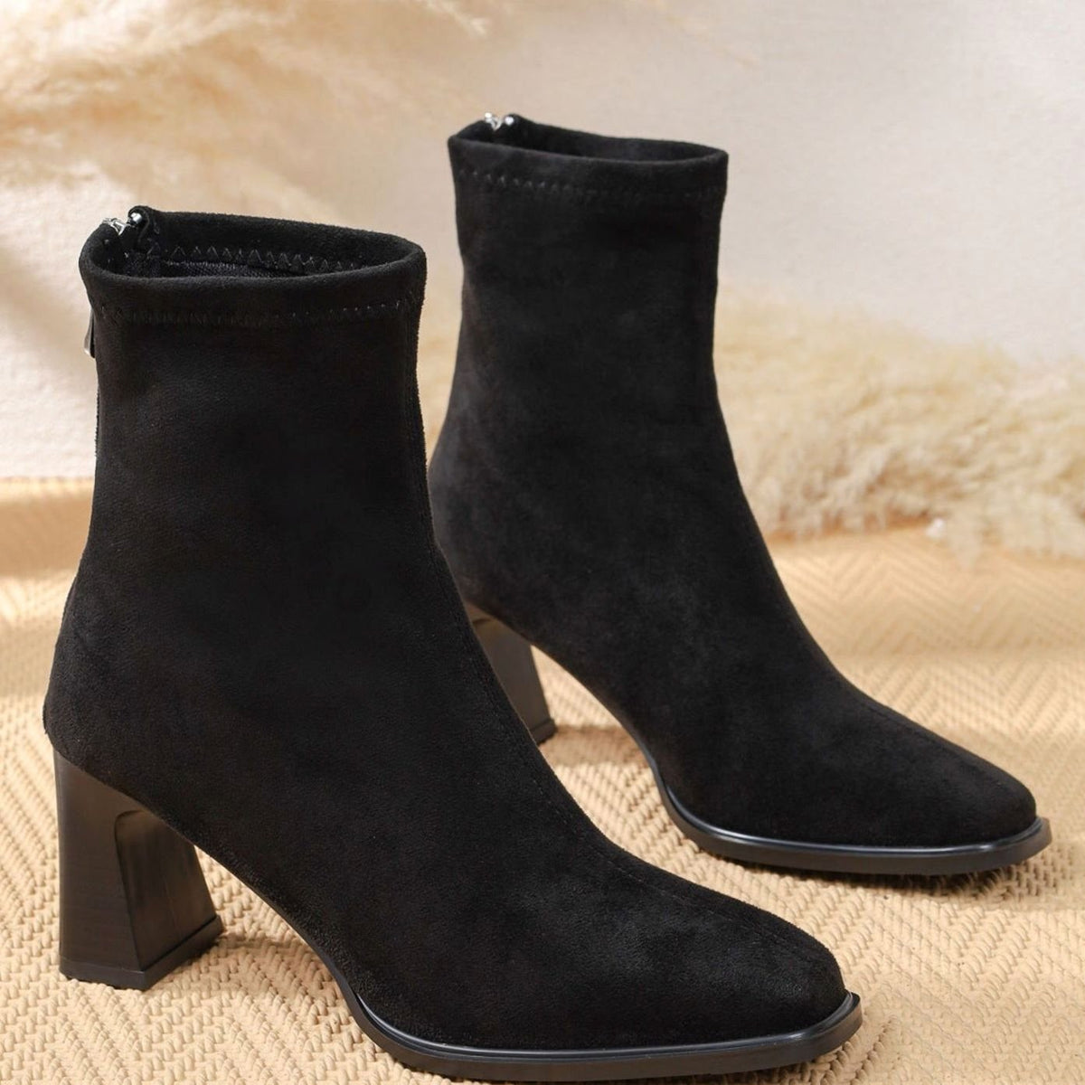Jade | Bottines Femme Daim Talon Bloc Fermeture Éclair - Noir