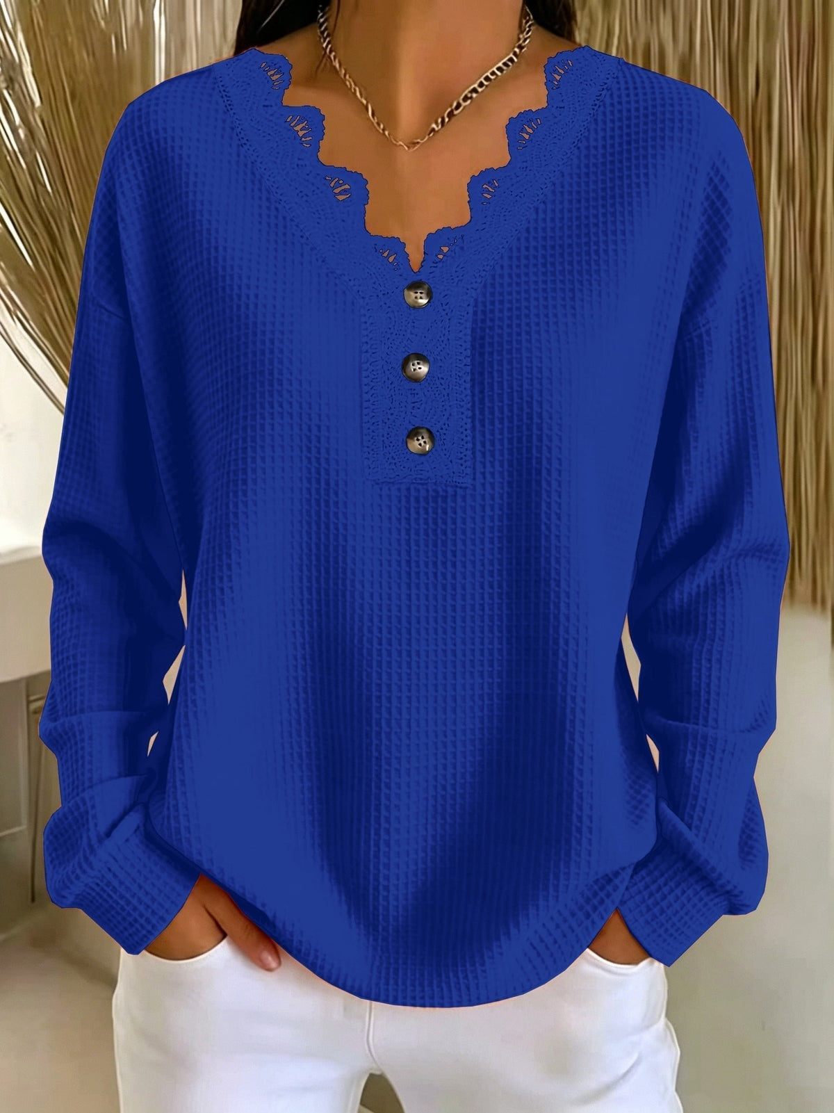 Jade | Haut pour Femme Coupe Ample Col V Dentelle Manches Longues Texturé - Bleu