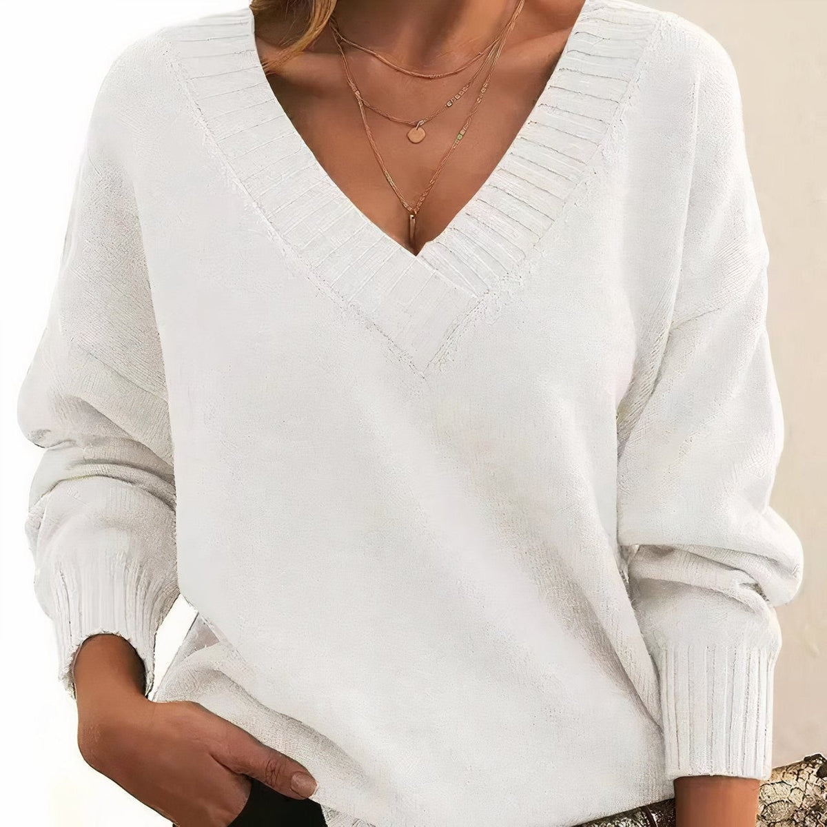 Jade | Pull pour Femme Coupe Ample Encolure V Profonde Manches Longues Côtes Affinées - Blanc