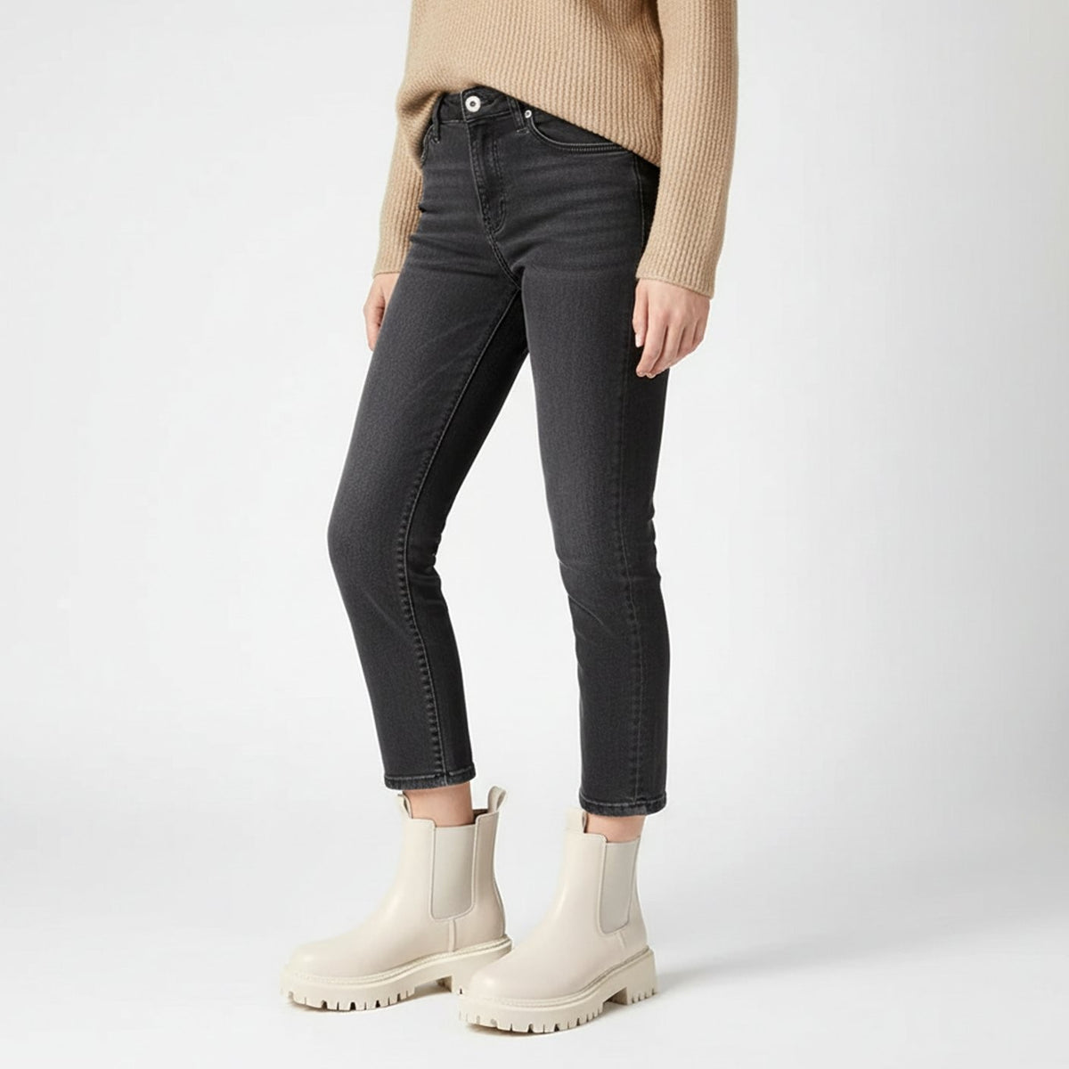 Julia | Bottines Femme Chelsea Semelle Crantée Fermeture Éclair Dorsale - Beige