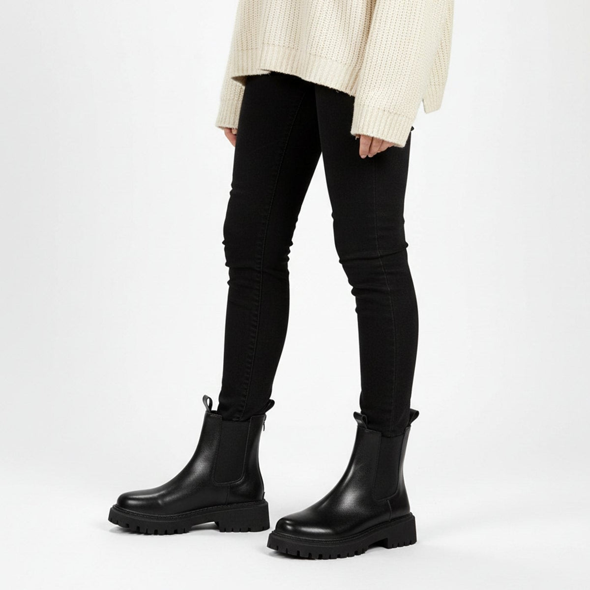 Julia | Bottines Femme Chelsea Semelle Crantée Fermeture Éclair Dorsale - Noir