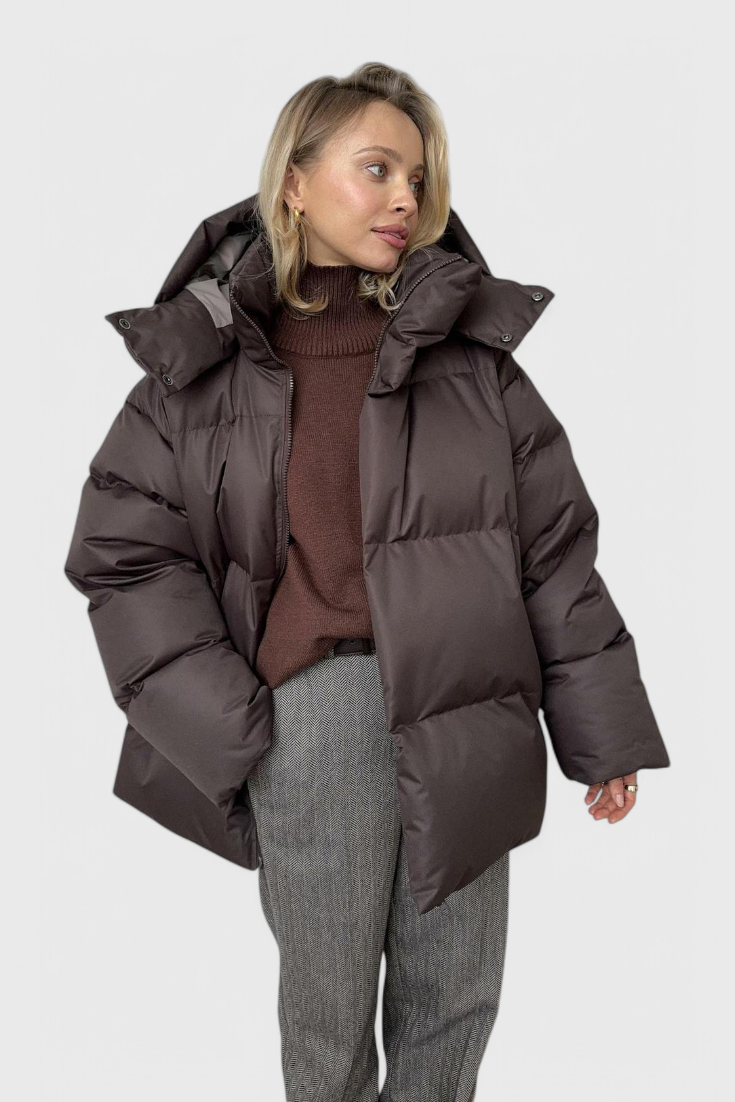 Lea | Dames Doudoune Courte Matelassée Encolure Montante Taille Ajustée - Marron