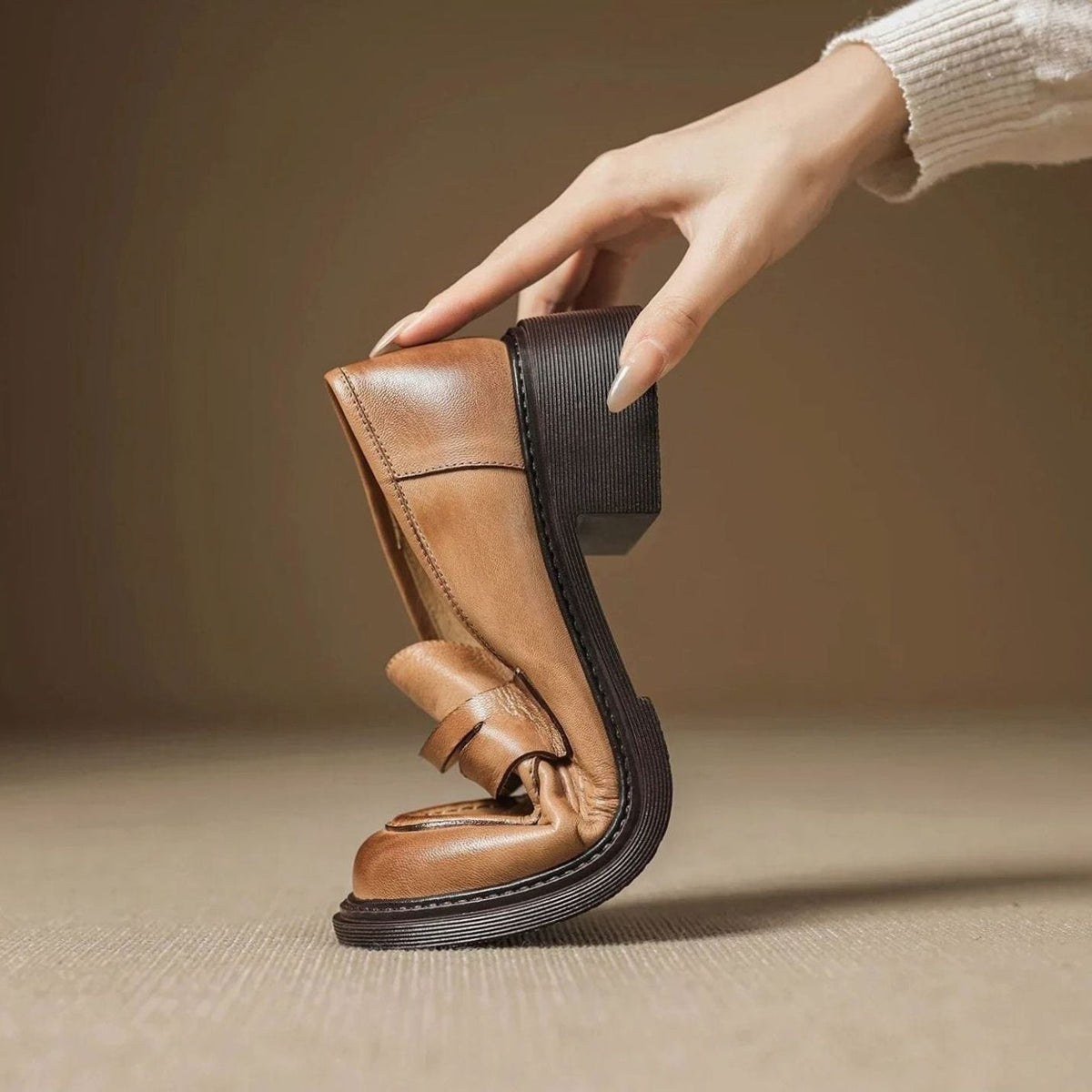 Lea | Mocassins pour Femme simili-cuir Bride Enfoncée Sans Lacets - Marron Clair