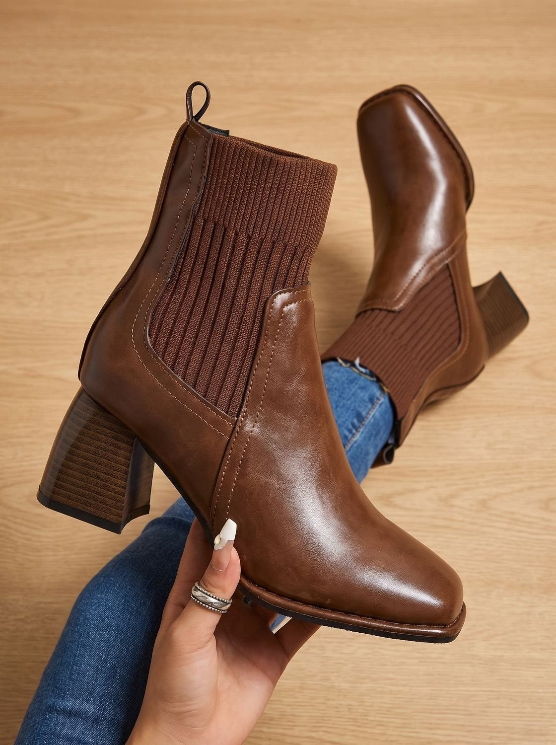 Lina | Bottines Femme Talon Bloc Tige Tricotée Enfiler - Noir