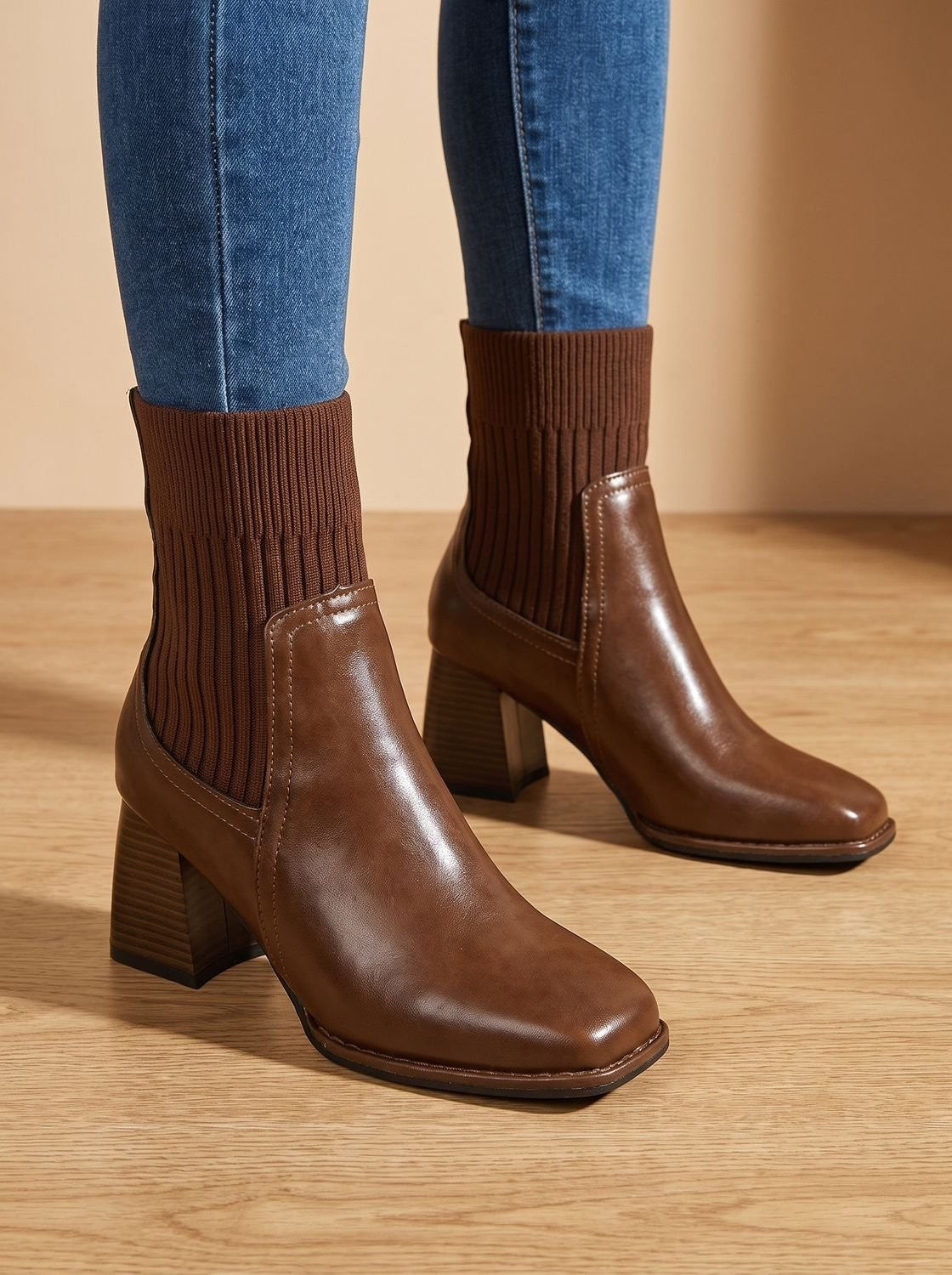 Lina | Bottines Femme Talon Bloc Tige Tricotée Enfiler - Noir