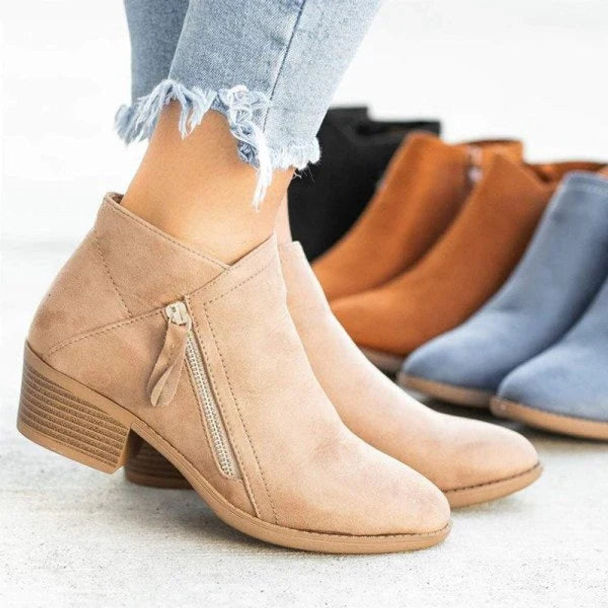 Manon | Dames Bottines Talon Bas Fermeture Éclair Suédine - Beige