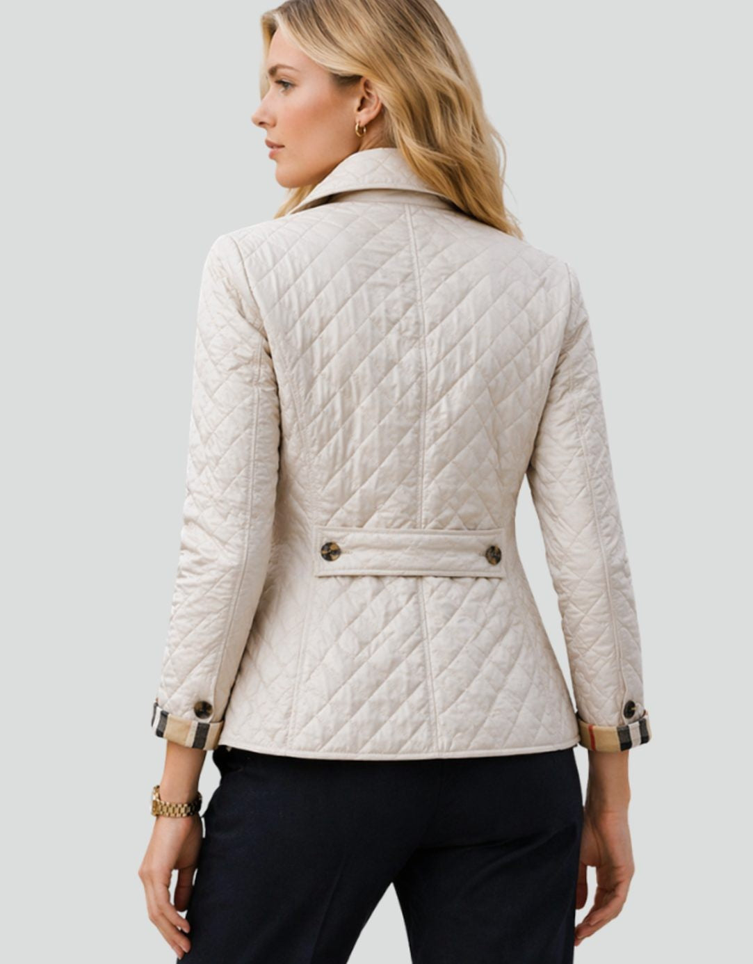 Manon | Veste pour Femme Matelassée Coupe Cintrée Col Chemise Rembourrage Losange - Noir