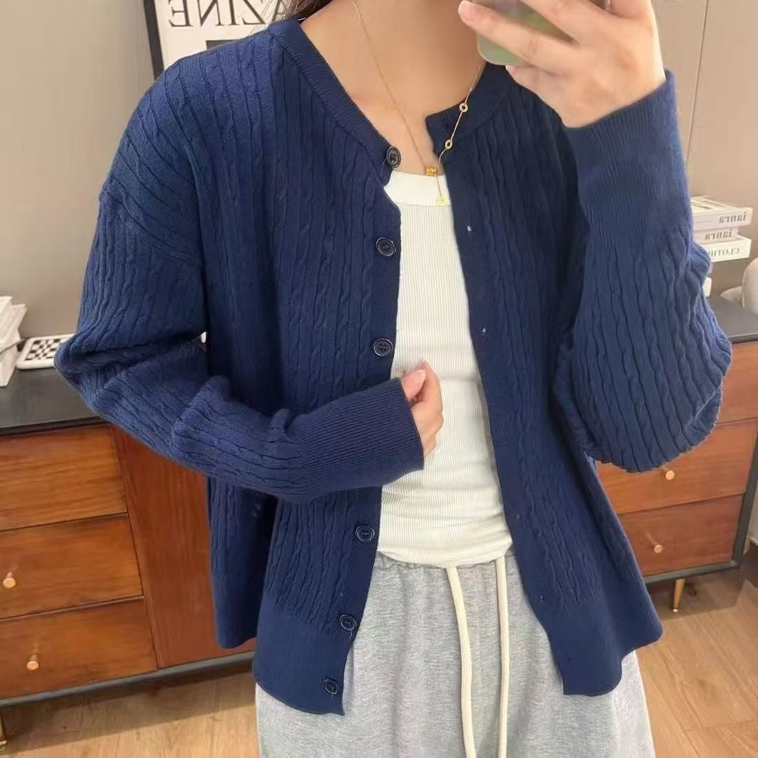 Mila | Cardigan pour Femme Coupe Ample Tricot Câblé Boutons Coton - Bleu Marine