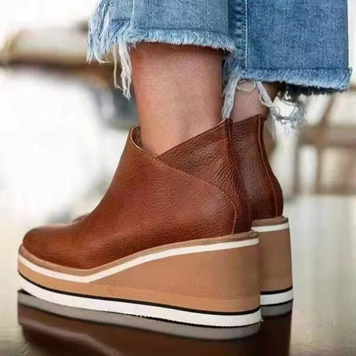 Mila | Dames Bottines Talon Compensé Plateforme Fermeture Éclair - Beige