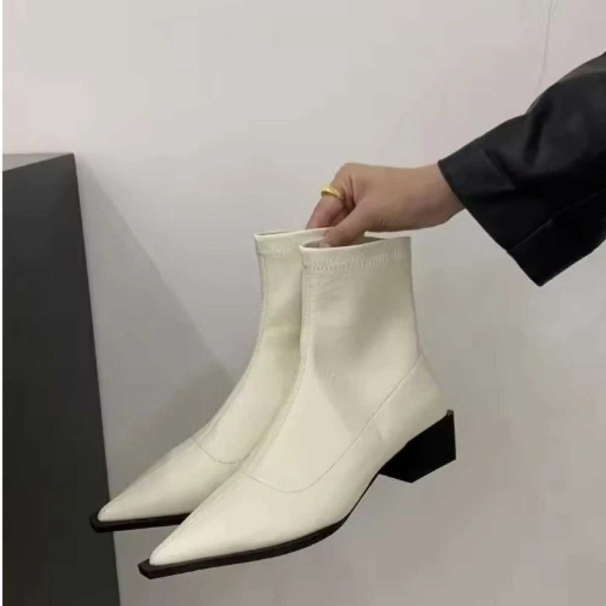 Zoe | Bottines pour Femme à Bout Pointu Talon Stable - Blanc